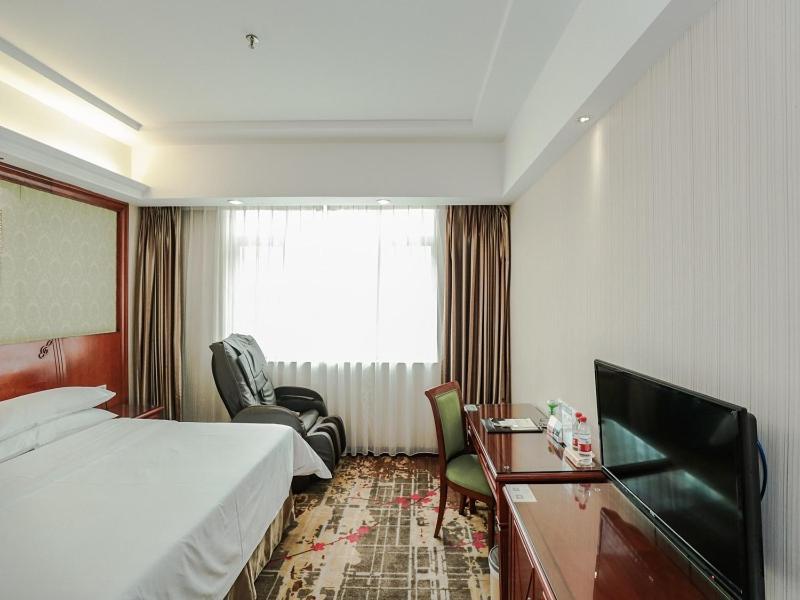Vienna Hotel Dongguan Hou Street Wanda Plaza Exterior foto